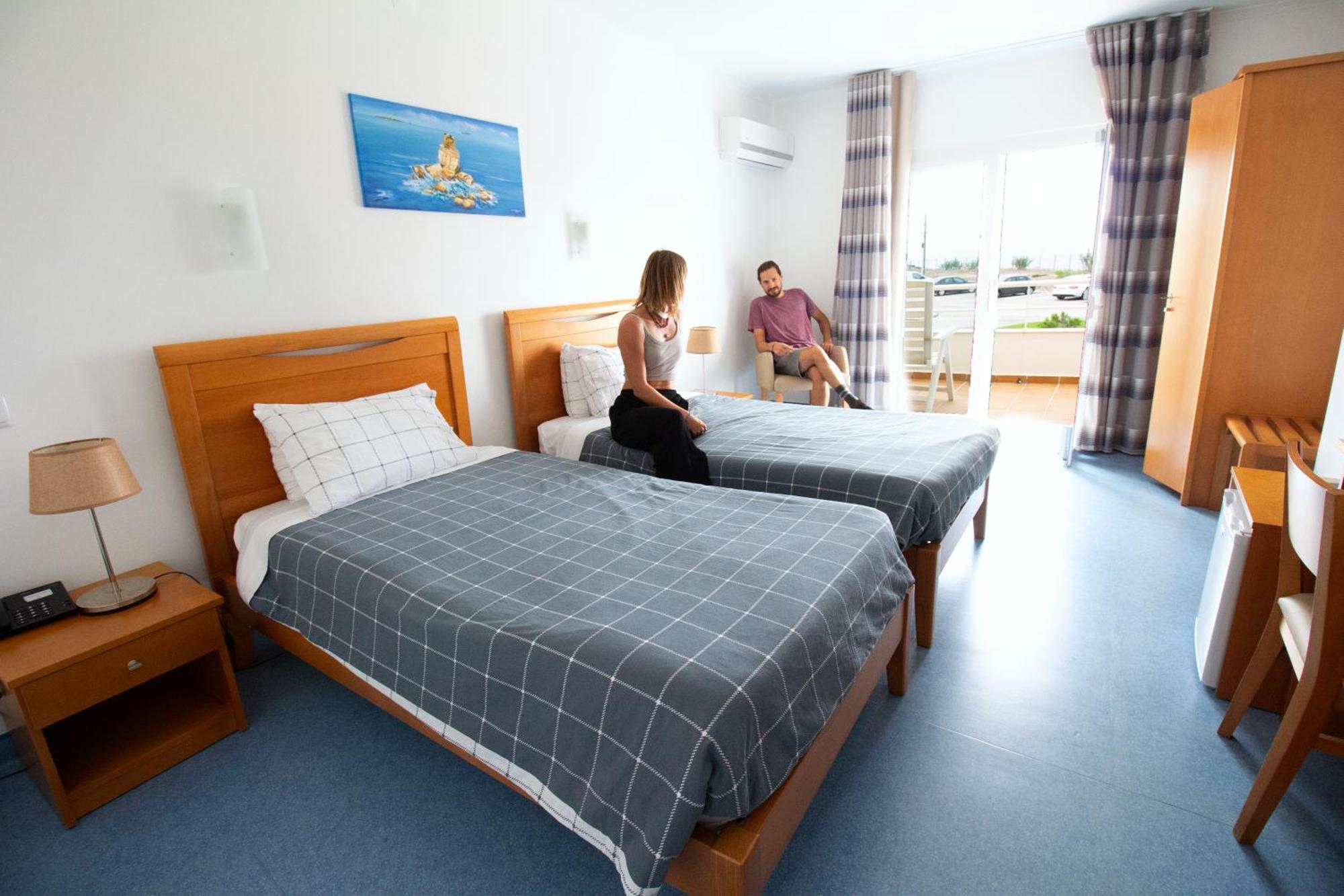 Wot Peniche Pinhalmar Hotell Exteriör bild