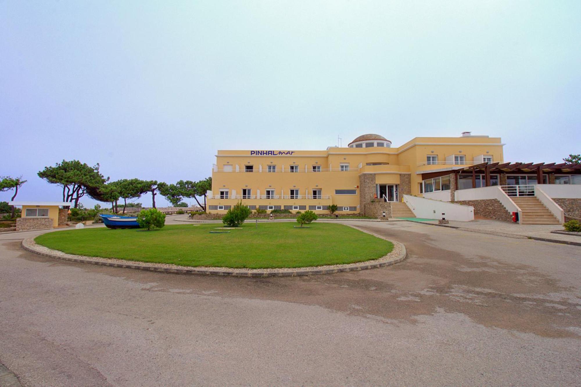 Wot Peniche Pinhalmar Hotell Exteriör bild